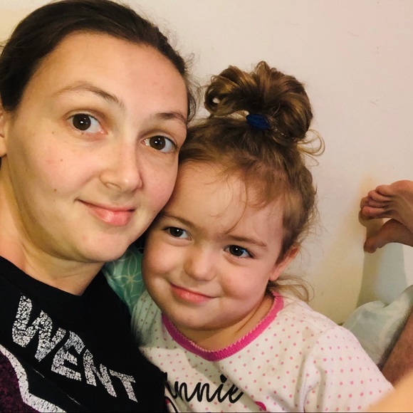 Meet your Posher, Amber - Picture 1 of 1